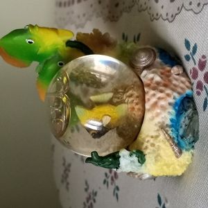Mini Fish/Beach Snow Globe